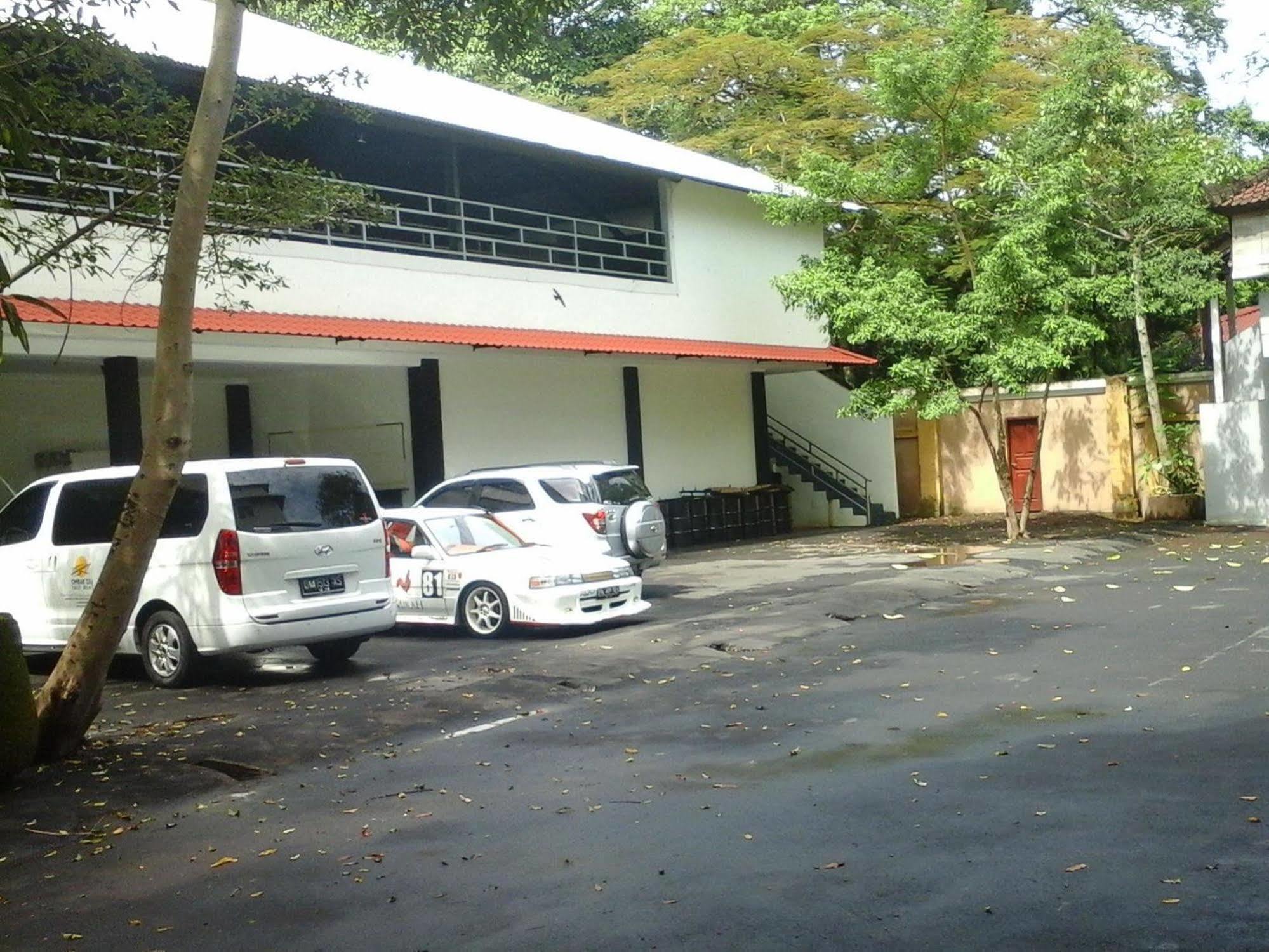 Mirah Hostel 레기안 외부 사진